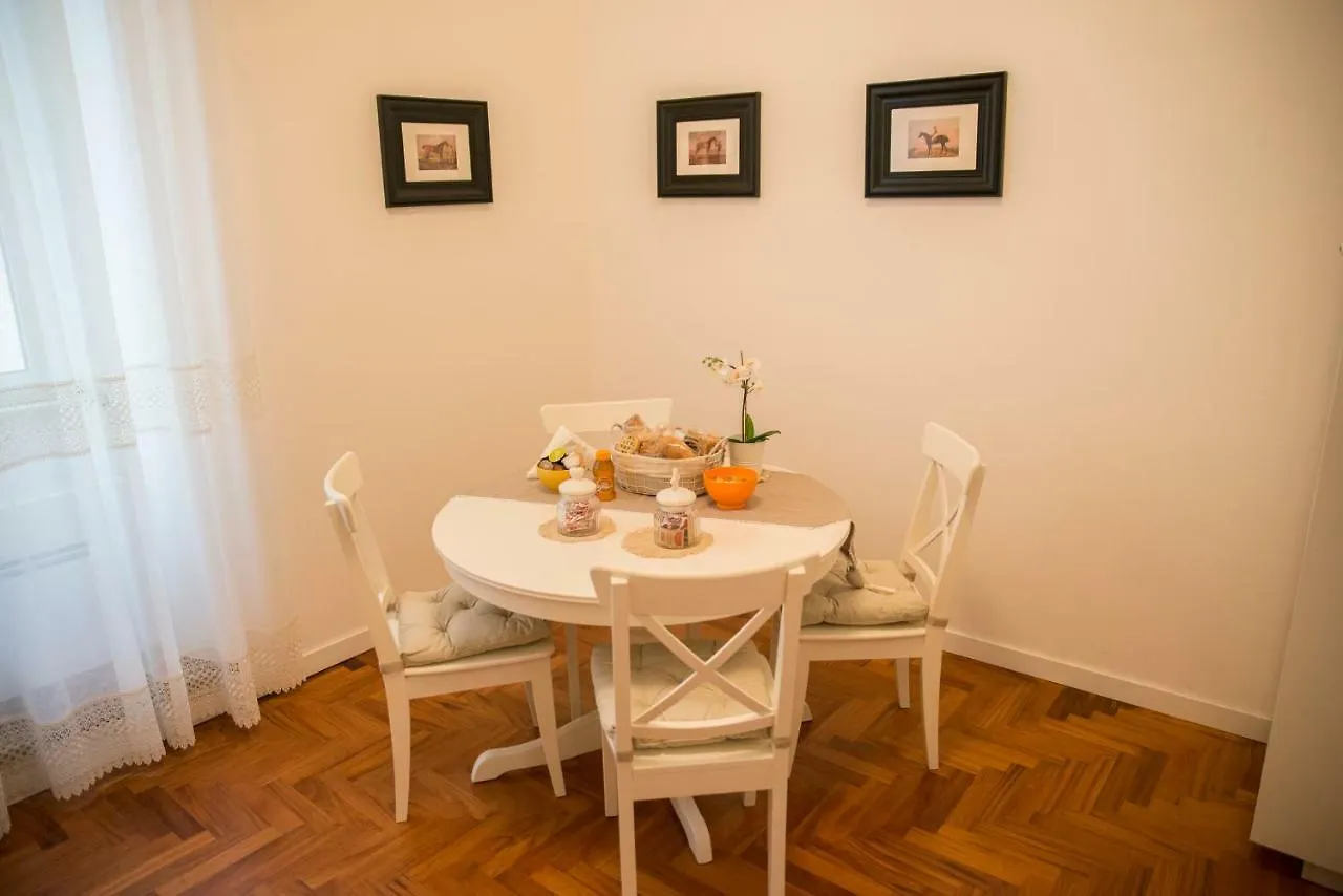 St Paul House Boutique & Apartment Rome